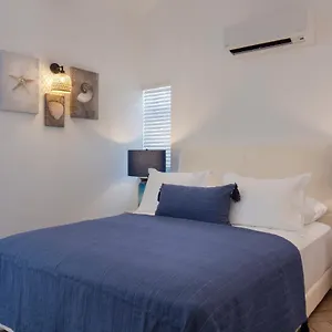 Ada Dreams Apartment
