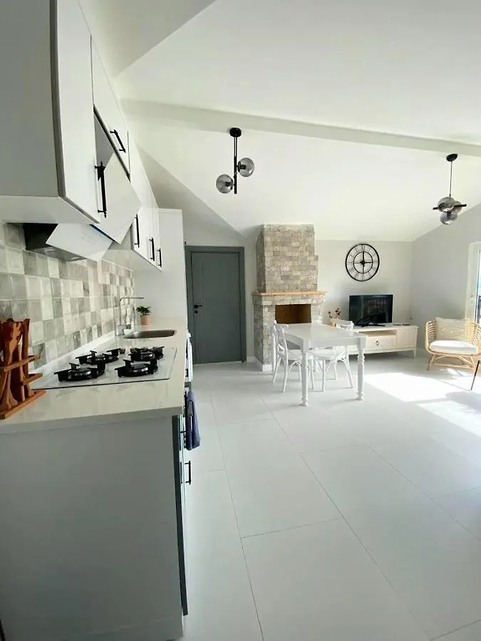 Airport Blue Eye Apartment: Convenient Dalaman Stopover 0*,